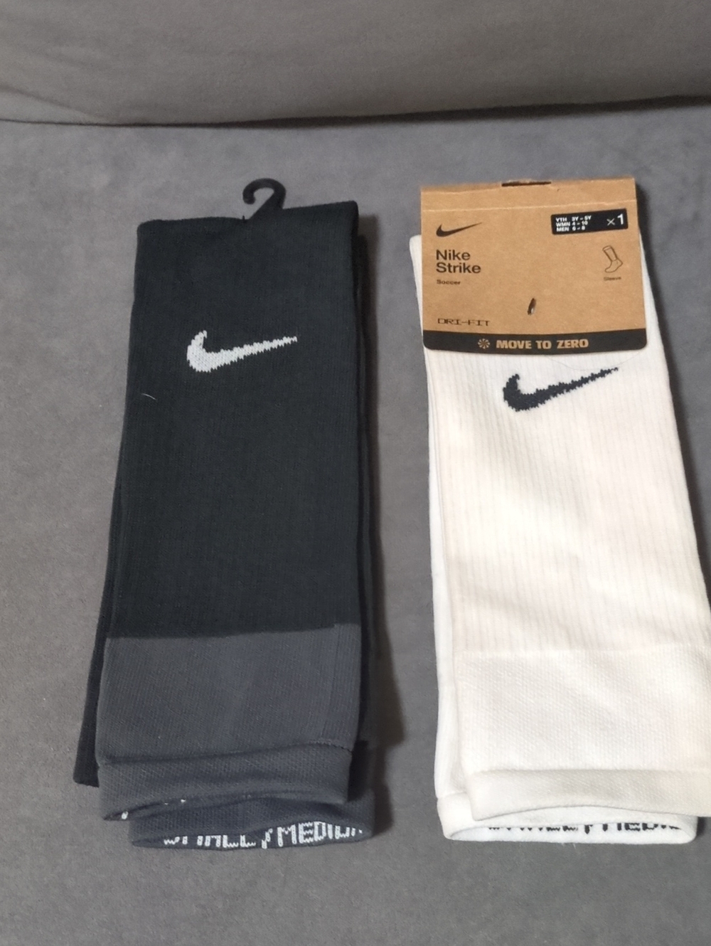 2 Pairs Nike Strike Soccer Sleeves Small/Medium